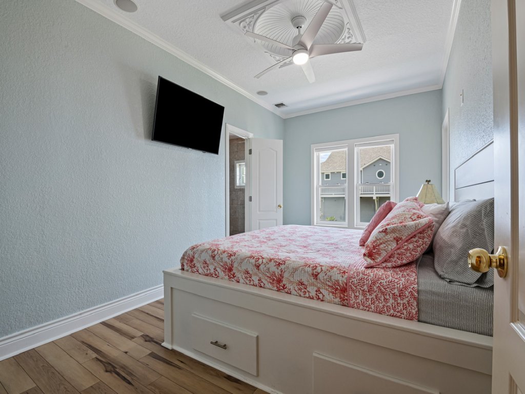 Crystal Beach Villa Vacation Rental in Texas - RedAwning