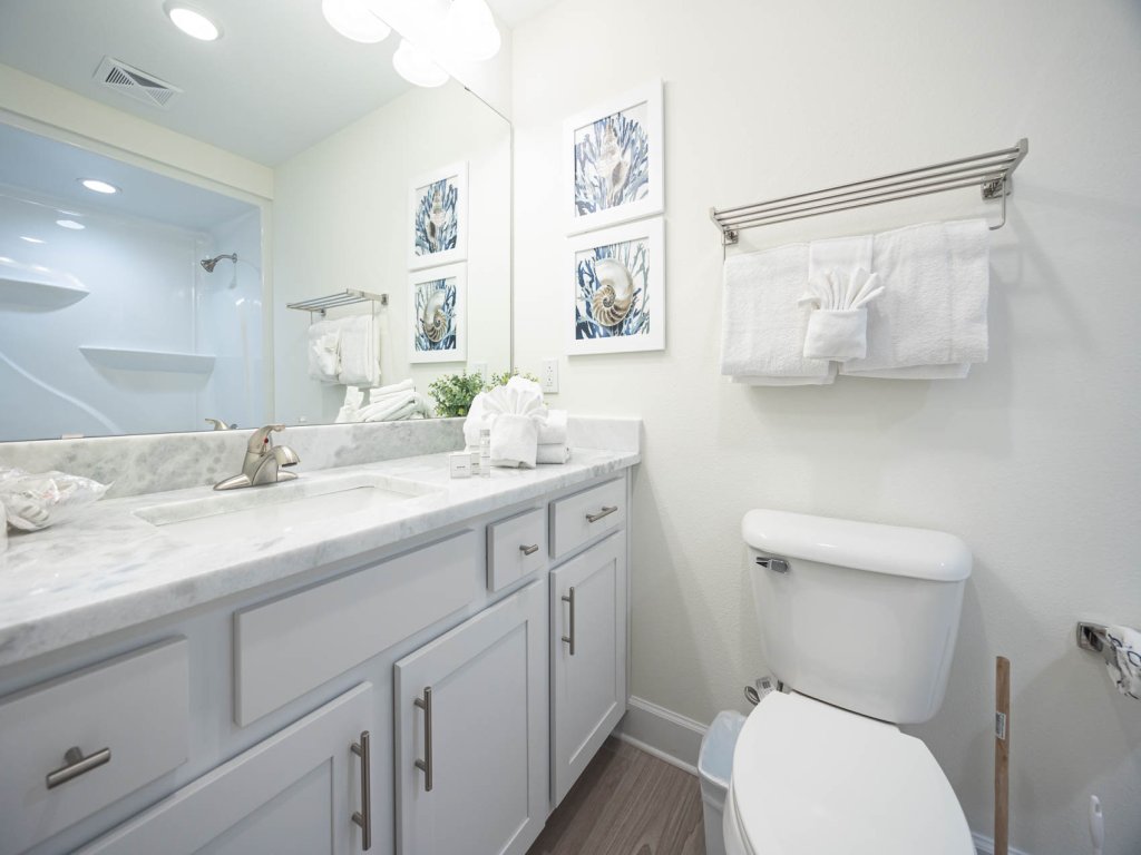 Phoenix Gulf Towers 2106 Vacation Rental in Orange Beach - RedAwning