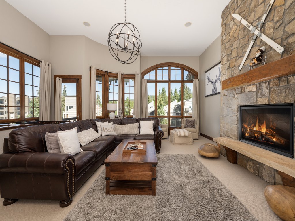 Iron Horse Manor Vacation Rental in Winter Park - RedAwning