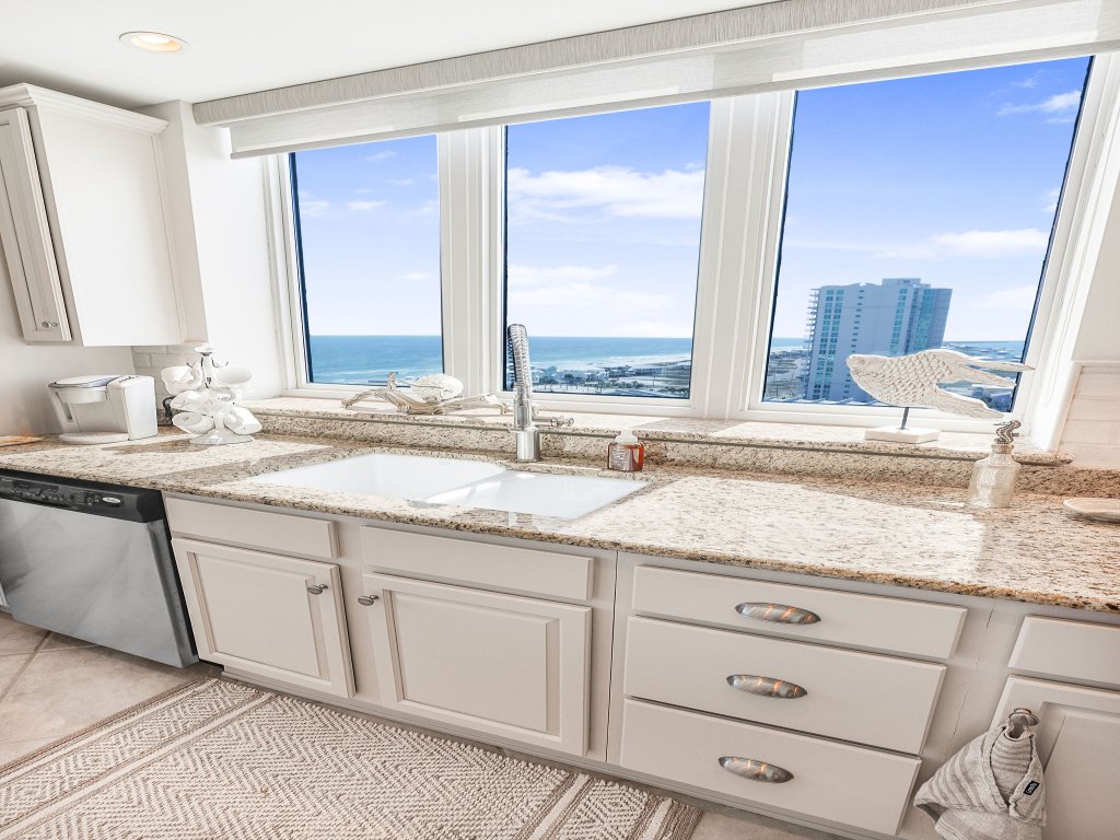 Lagoon Tower 1301 Vacation Rental in Gulf Shores - RedAwning