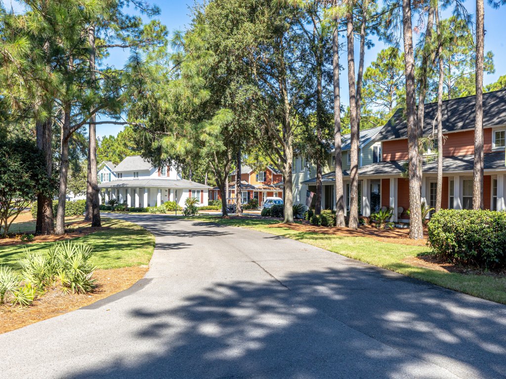 Cindie's Song Vacation Rental in Miramar Beach - RedAwning