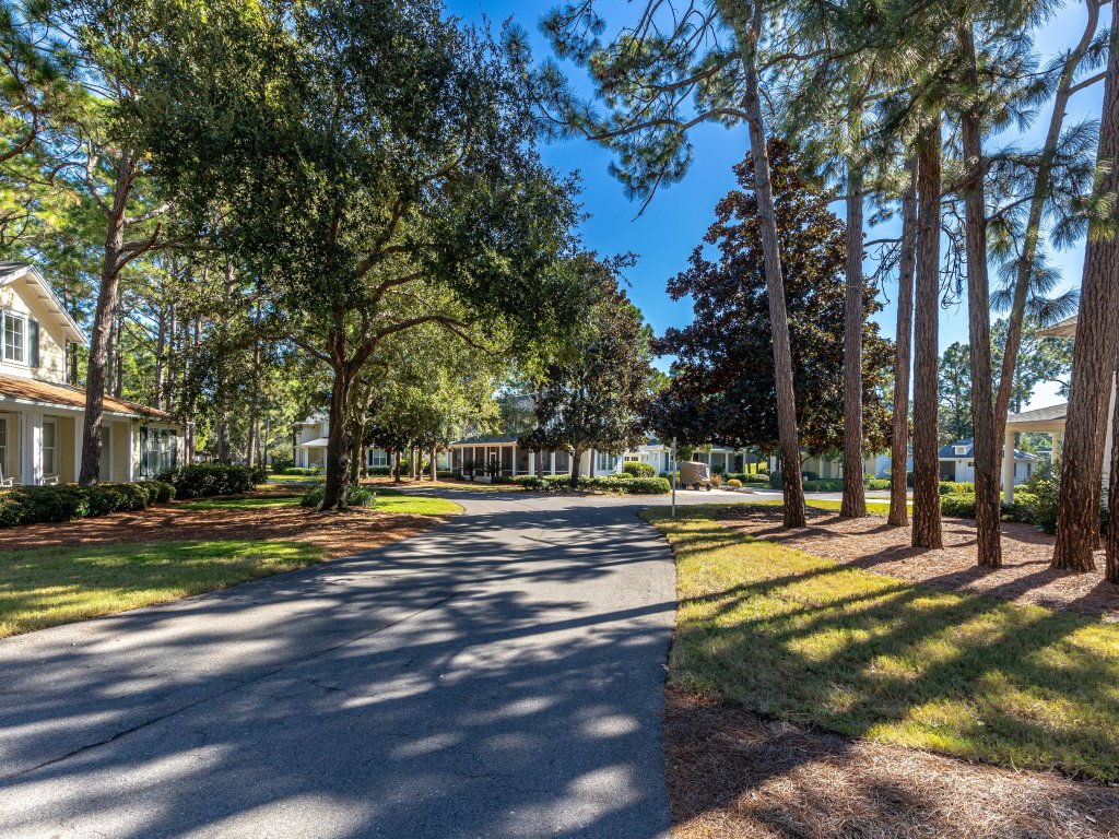 Cindie's Song Vacation Rental in Miramar Beach - RedAwning