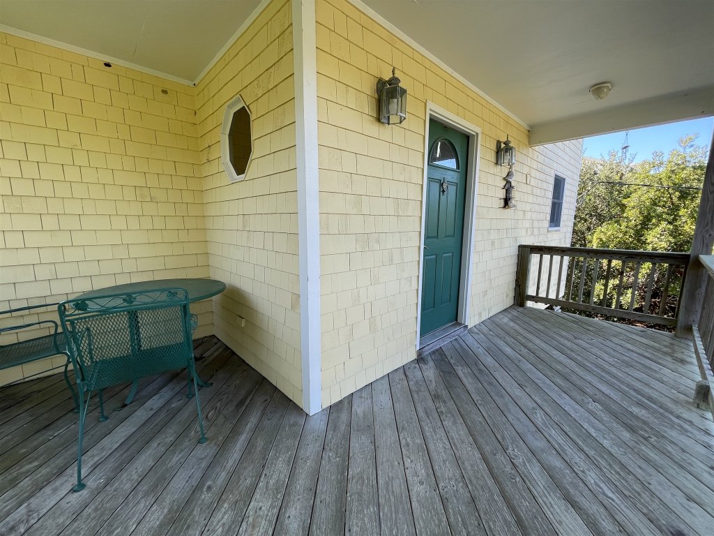 ISLAND DREAMING RETREAT Vacation Rental in North Carolina - RedAwning