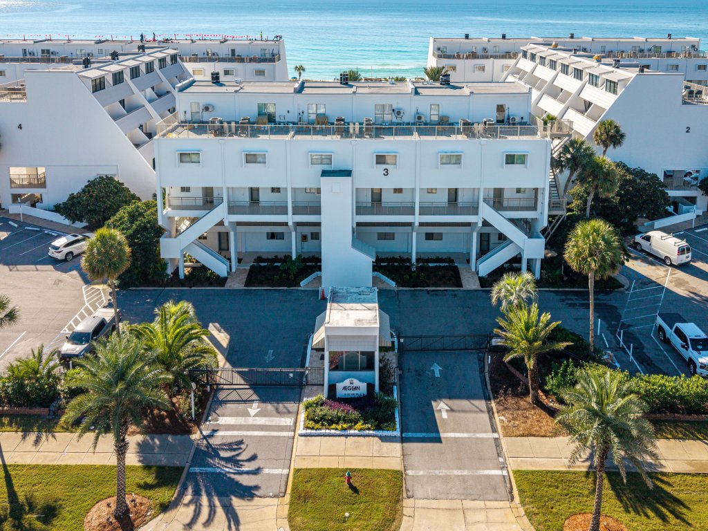 Aegean 214 Vacation Rental in Destin - RedAwning