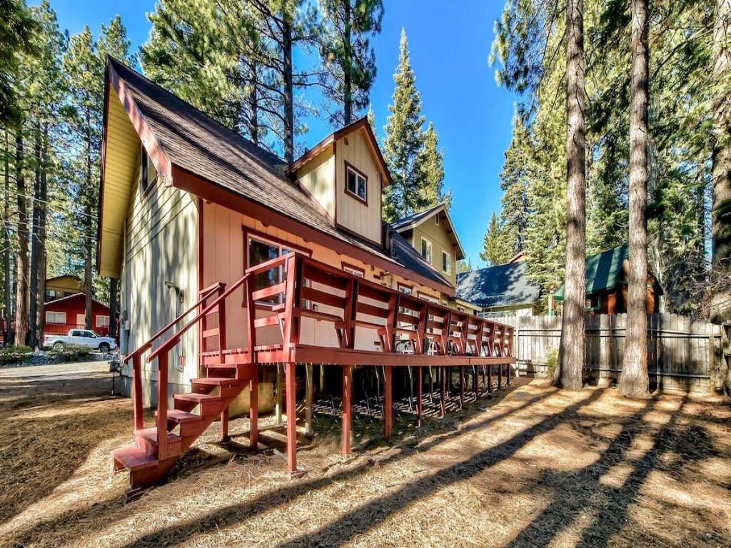 COH0809 - Brule Haven Vacation Rental in California - RedAwning