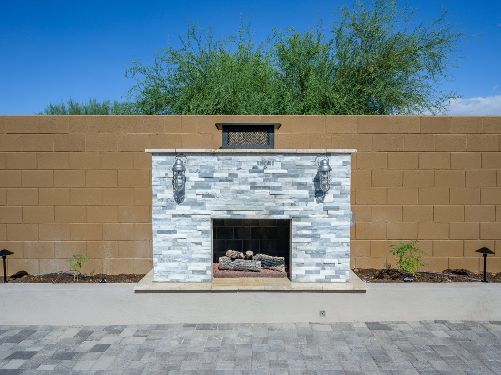Casa Tierra Vacation Rental in Phoenix - RedAwning