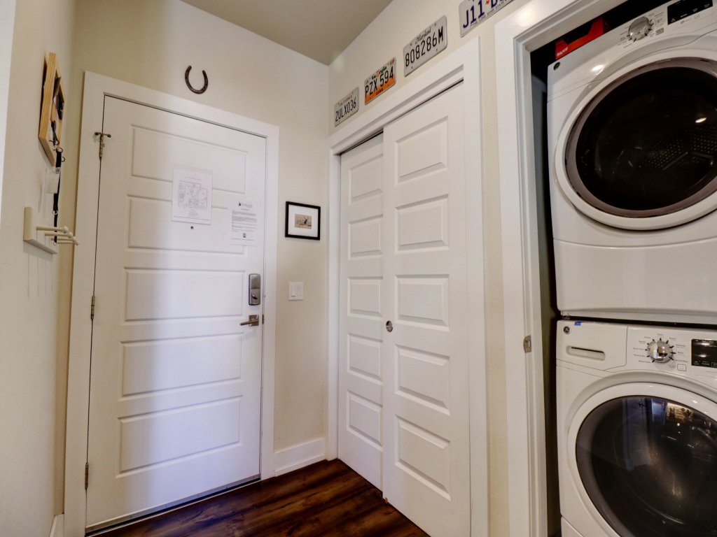 Sail Lofts 101 Vacation Rental in Dillon - RedAwning