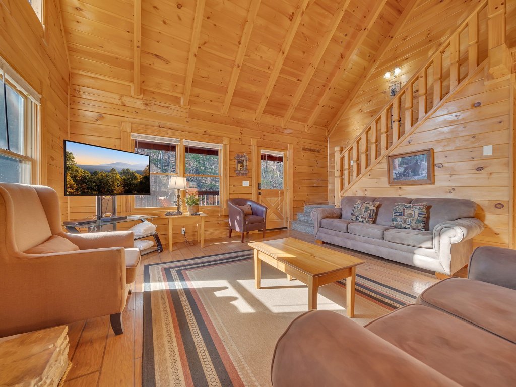 ER233 - Bear Creek Lodge Vacation Rental in Pigeon Forge - RedAwning