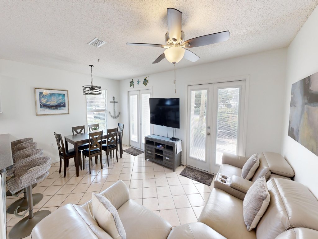 Grand Caribbean East 101 Vacation Rental in Destin - RedAwning