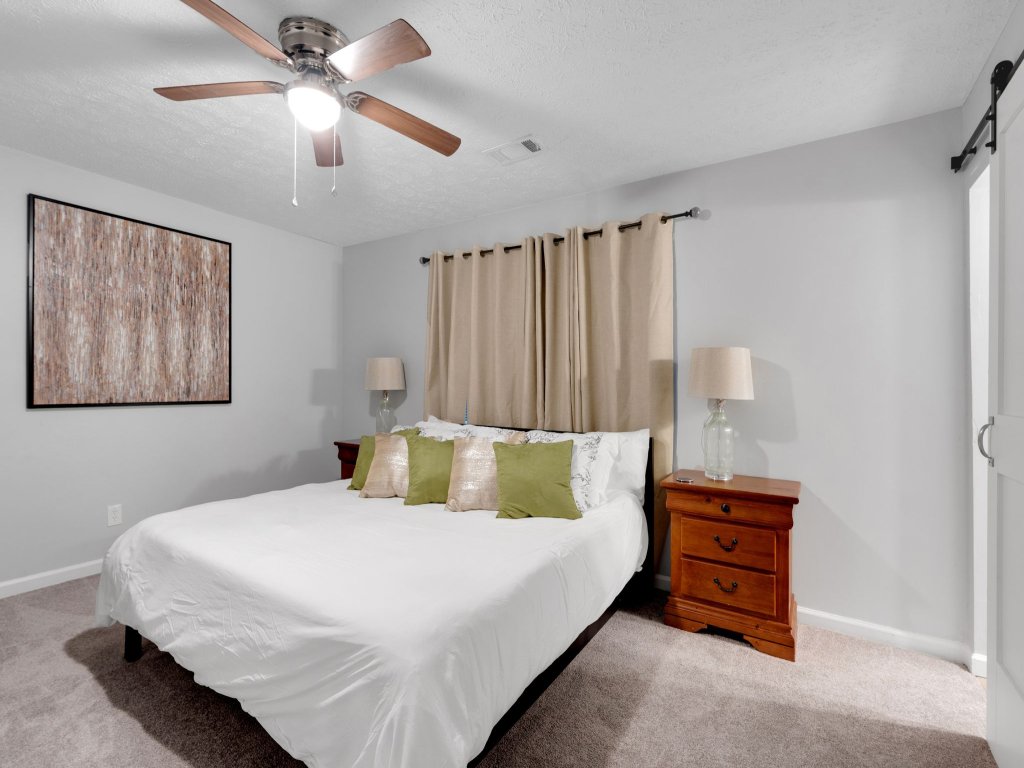 Family-Friendly 3BR Oasis in Powder Springs Vacation Rental in Georgia - RedAwning