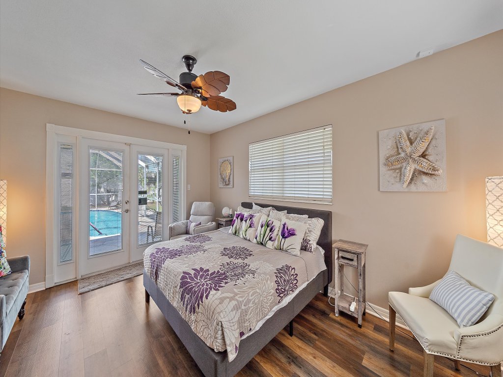 Tee Time on Breezemont Vacation Rental in Sarasota - RedAwning