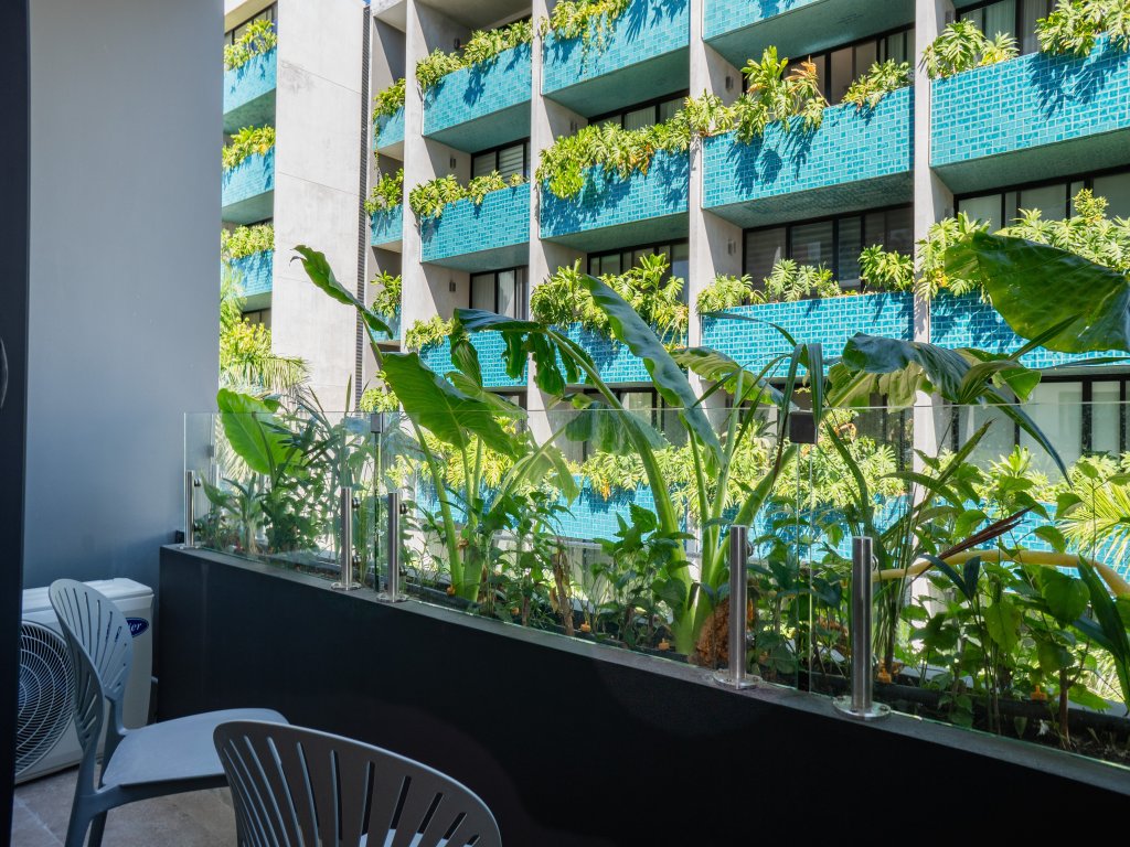 Menesse Town Tower 202 Vacation Rental - RedAwning