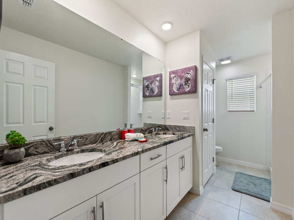 Rear View, Spa, Games Room, Pet Friendly, Premium Resort Vacation Rental in Kissimmee - RedAwning