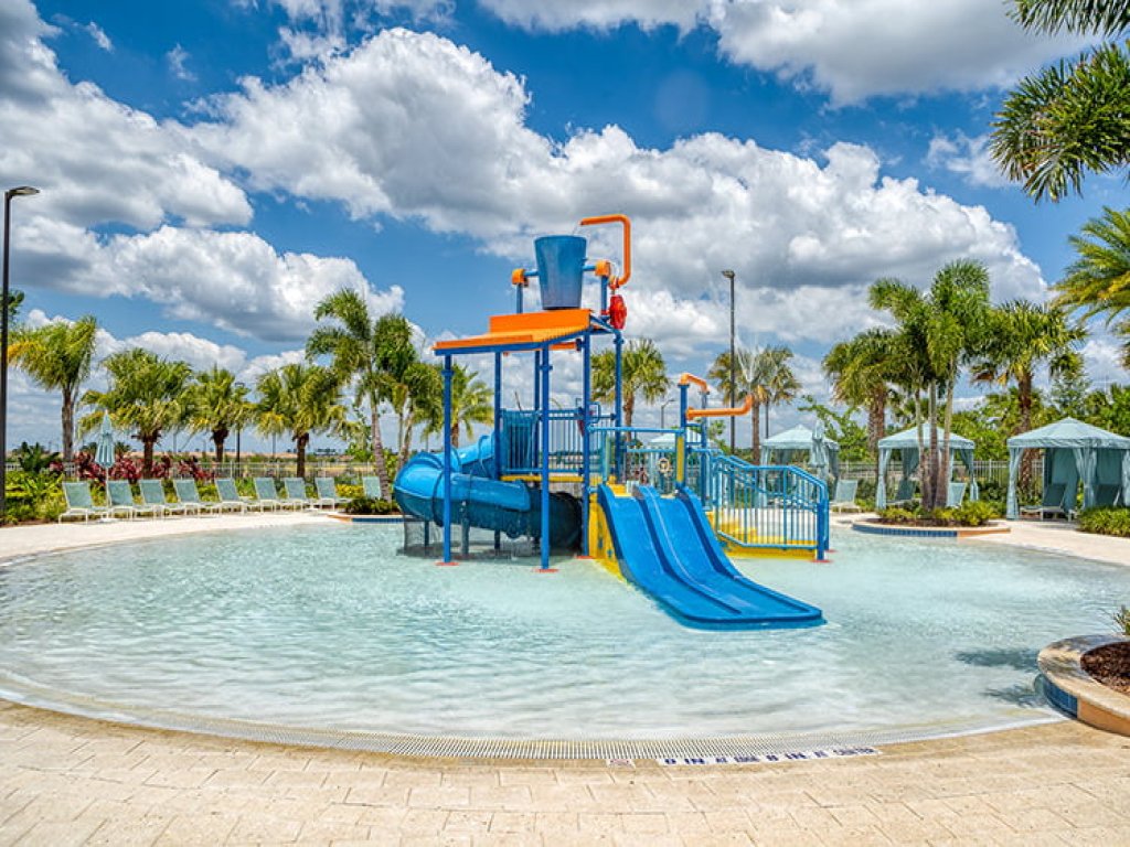 Rear View, Spa, Games Room, Pet Friendly, Premium Resort Vacation Rental in Kissimmee - RedAwning