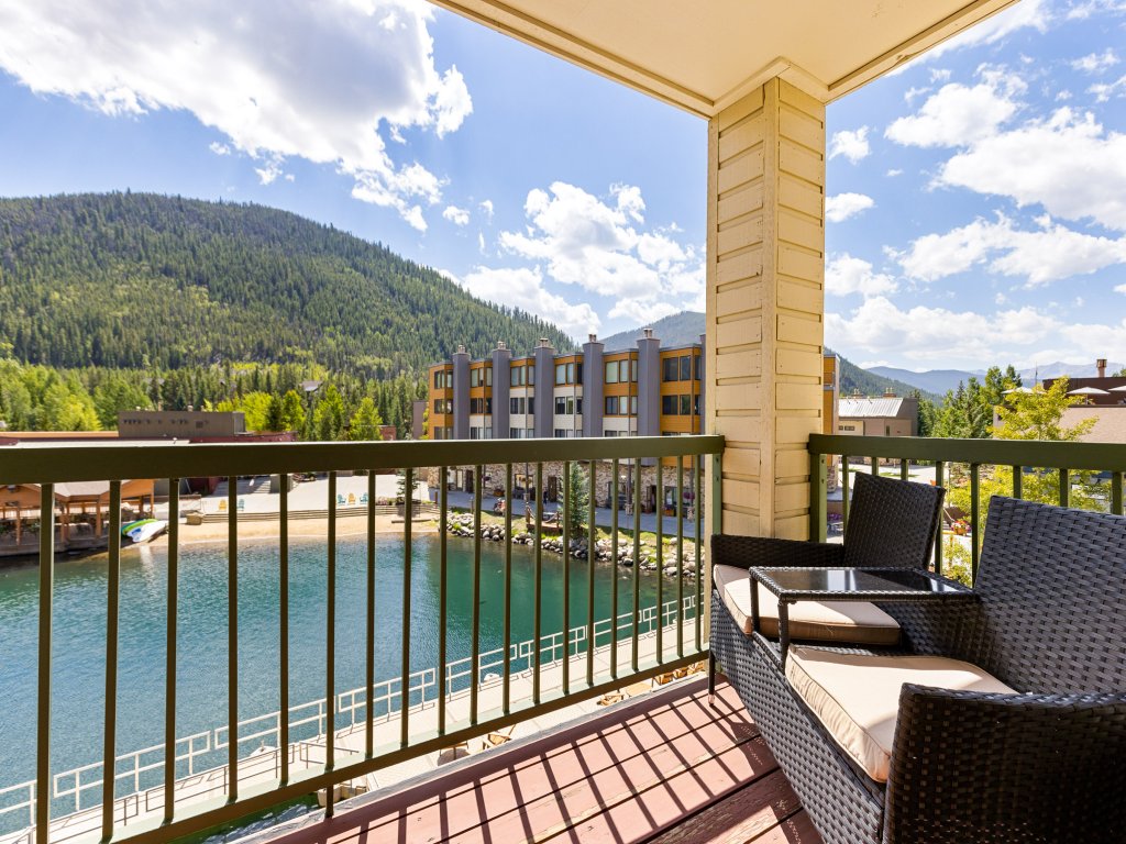 1483 Lakeside Vacation Rental in Keystone - RedAwning