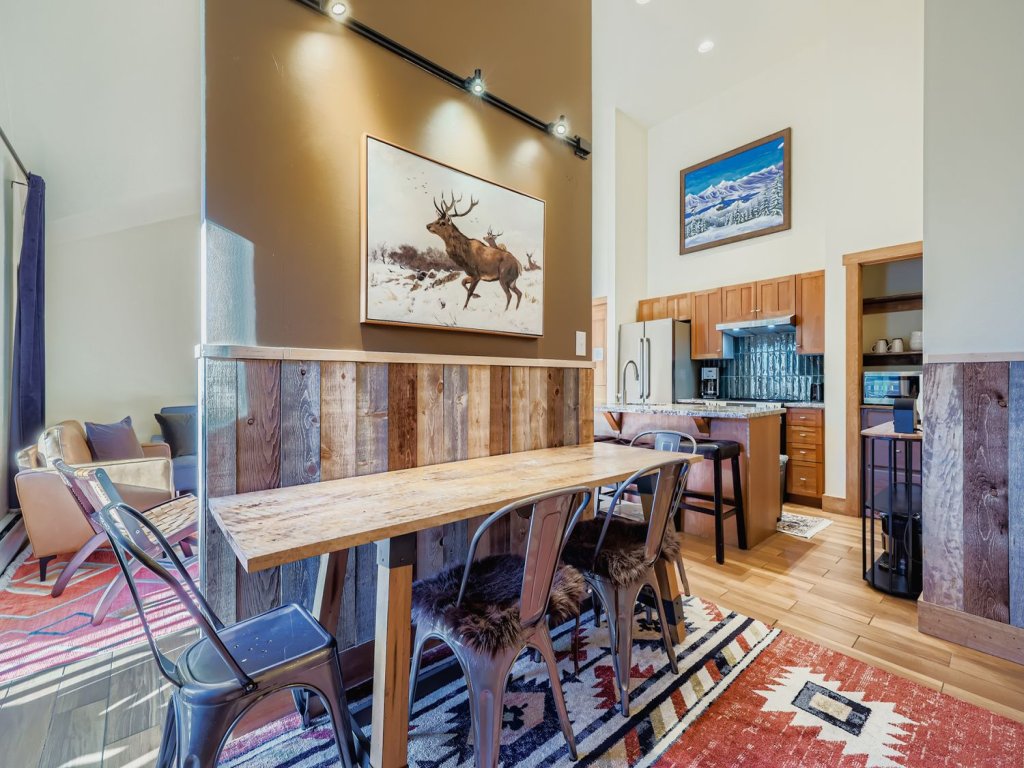 2301 Red Hawk Lodge Vacation Rental in Keystone - RedAwning