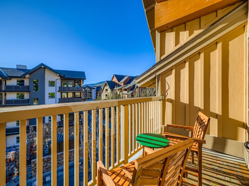 2301 Red Hawk Lodge Vacation Rental in Keystone - RedAwning
