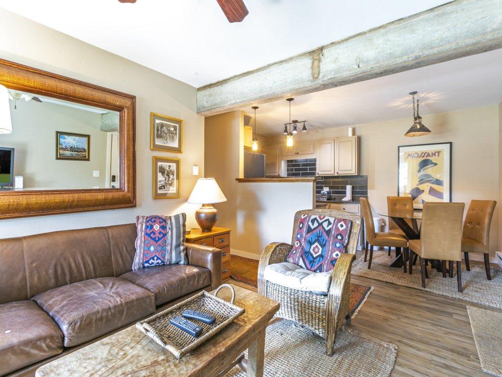 E108 W Beaver Creek Blvd Vacation Rental in Avon - RedAwning