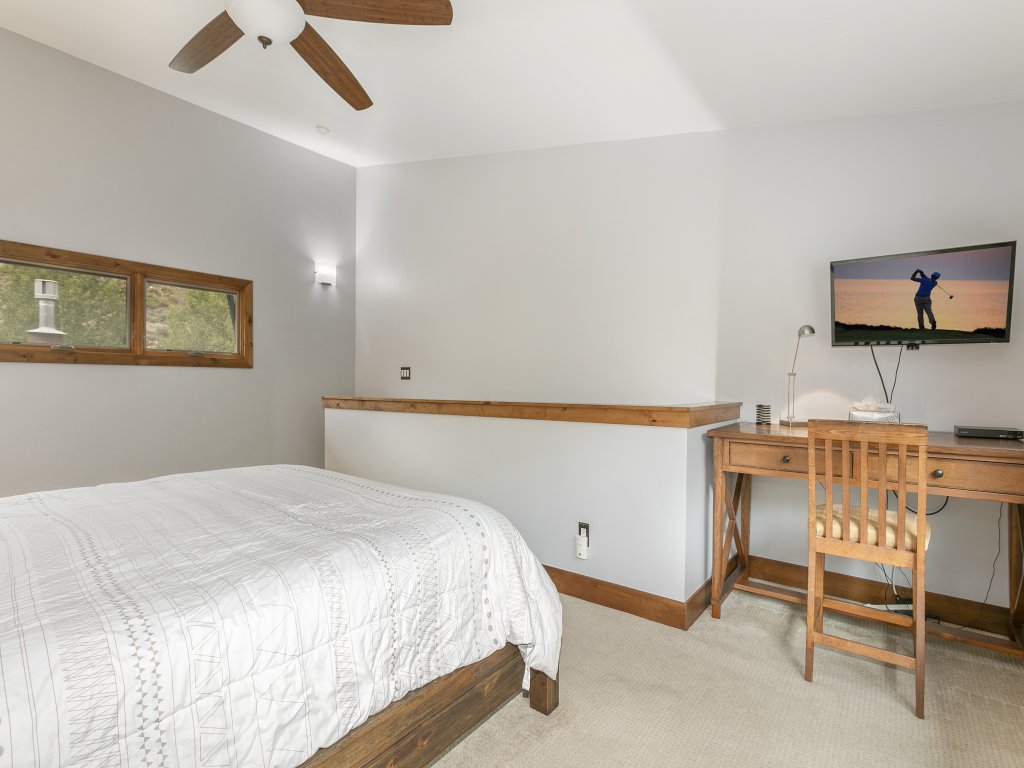 C2 Meadow Creek Vacation Rental in Vail - RedAwning