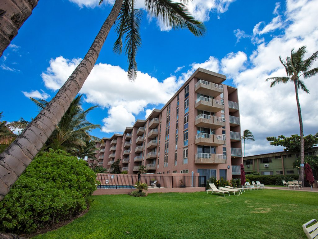 Nani Kai Hale 502 Vacation Rental in Kihei - RedAwning