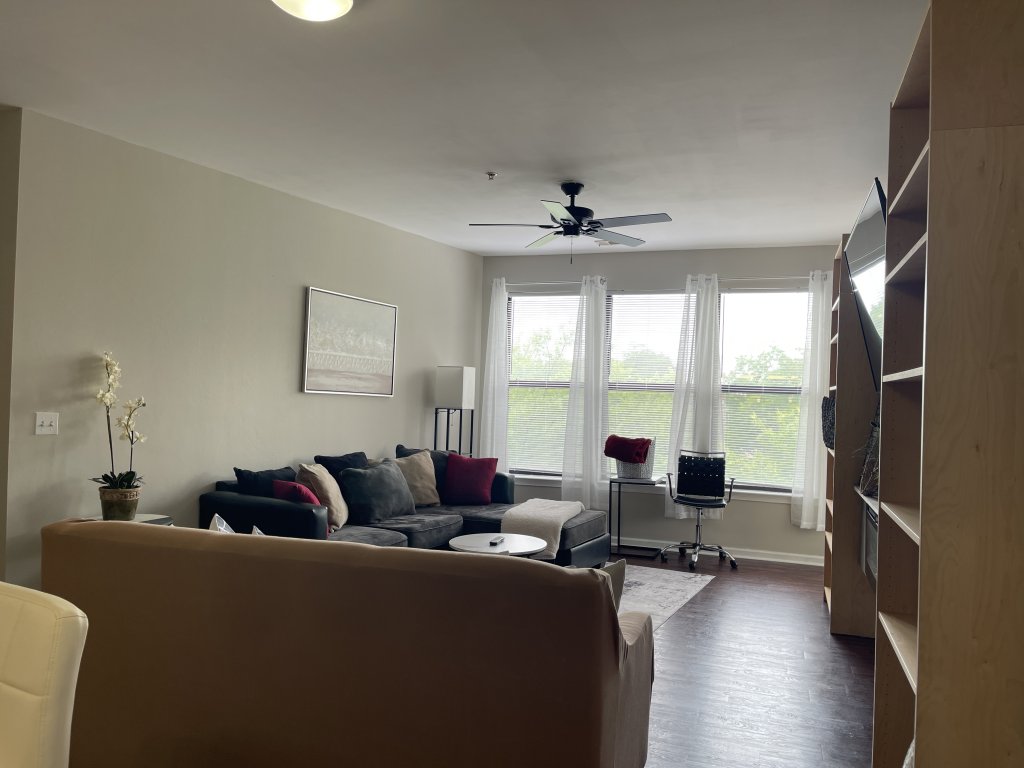 Stylish Sky Lofts Condo in Historic West End Vacation Rental in Atlanta - RedAwning