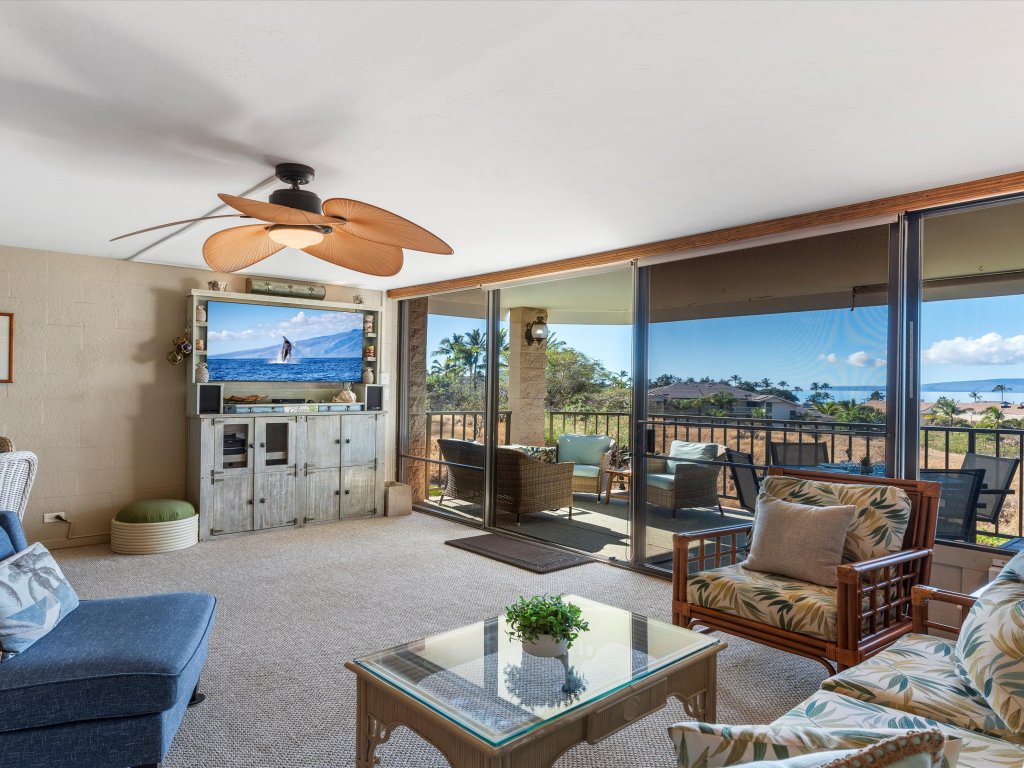 Kihei Alii Kai D202 Vacation Rental in Kihei - RedAwning