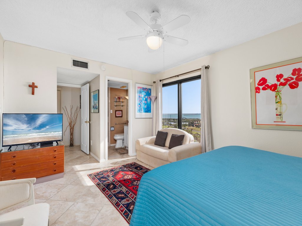 Franke Plaza Condo unit #1206 Vacation Rental in South Padre Island - RedAwning