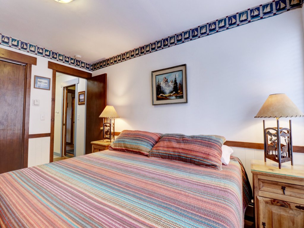 A106 Lake Cliffe Vacation Rental in Dillon - RedAwning
