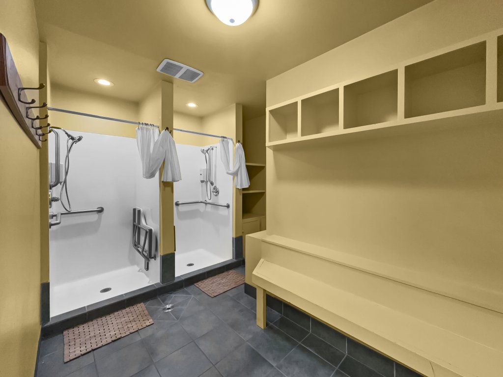 A106 Lake Cliffe Vacation Rental in Dillon - RedAwning
