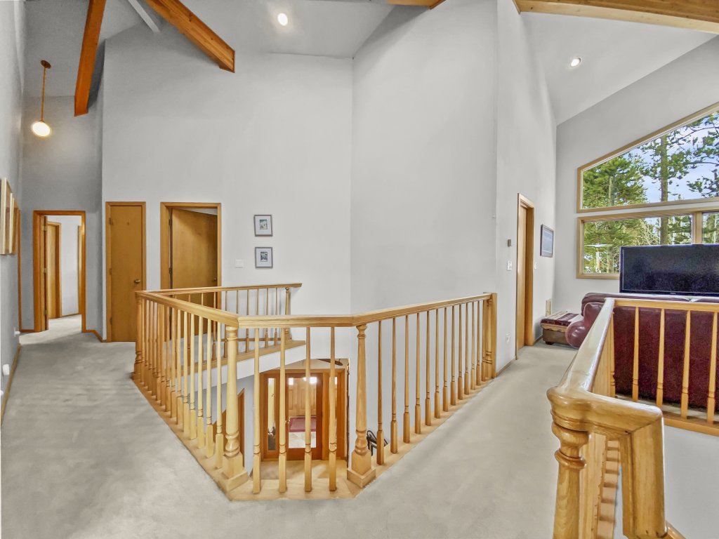 Mountain View Ski Lodge Vacation Rental in Breckenridge - RedAwning