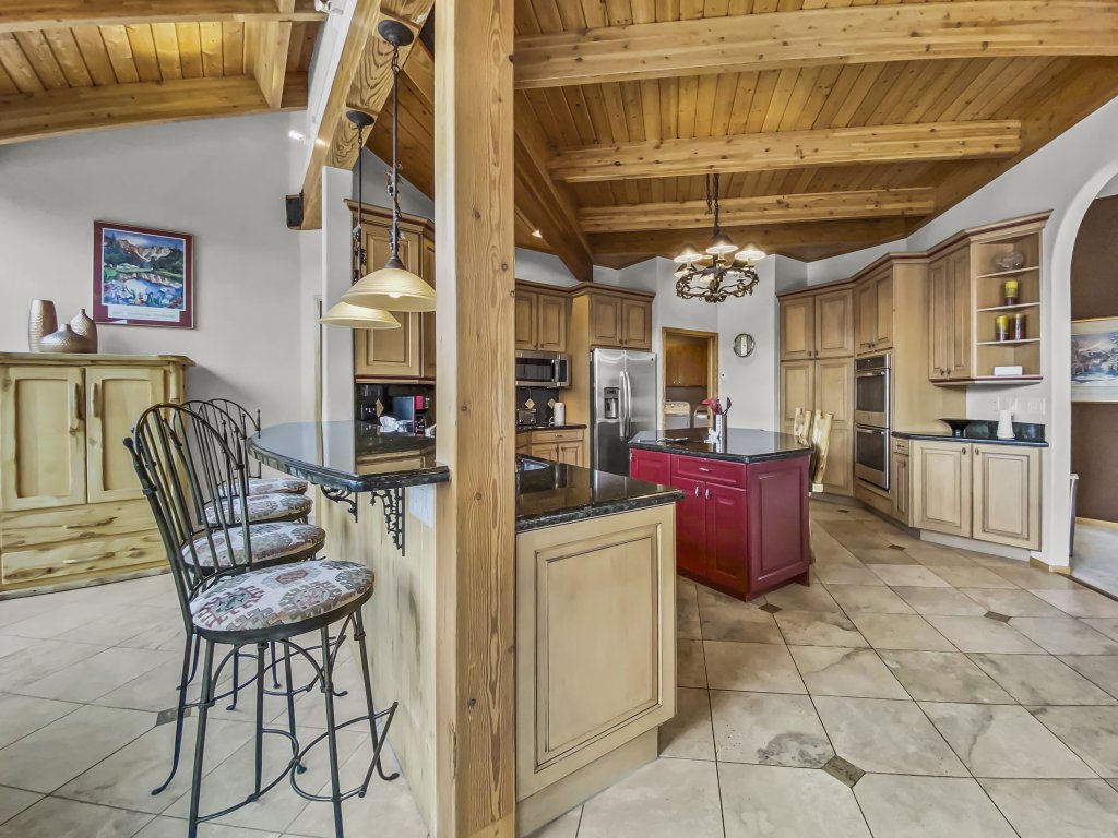 Mountain View Ski Lodge Vacation Rental in Breckenridge - RedAwning