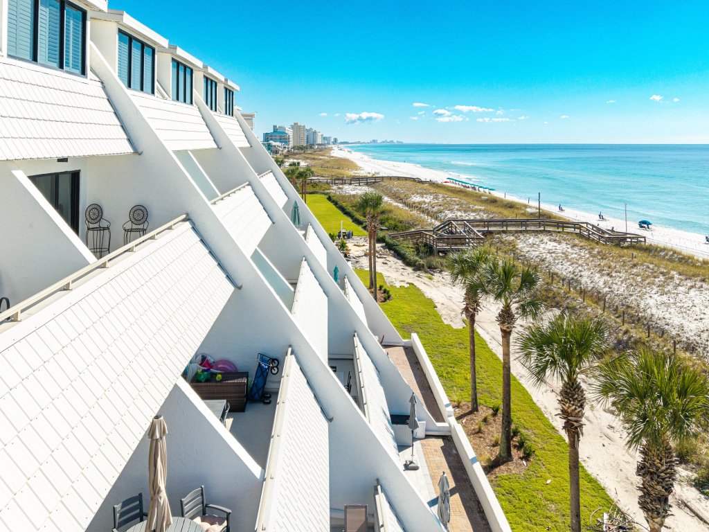 Aegean 102 Vacation Rental in Destin - RedAwning
