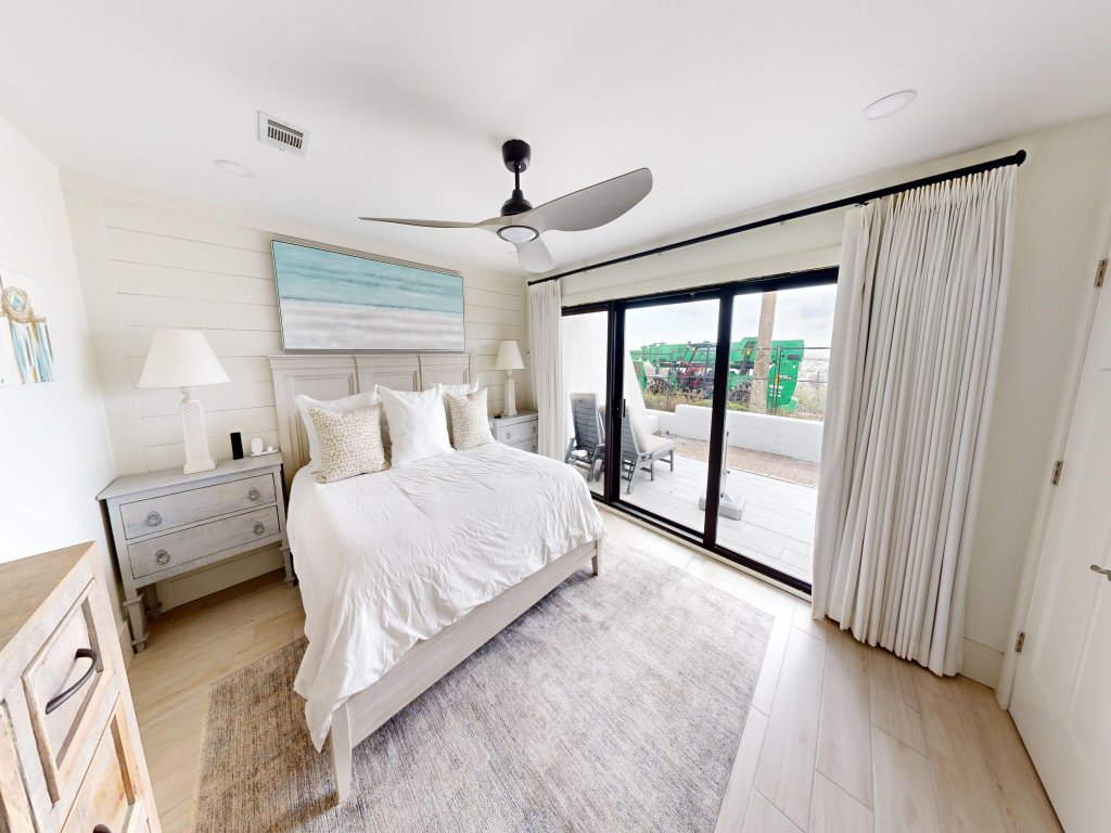 Aegean 102 Vacation Rental in Destin - RedAwning