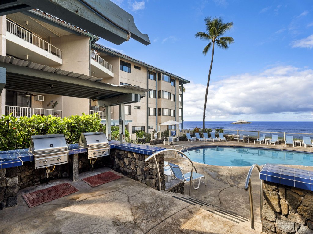 Kona Reef#B15 Vacation Rental in Kailua Kona - RedAwning