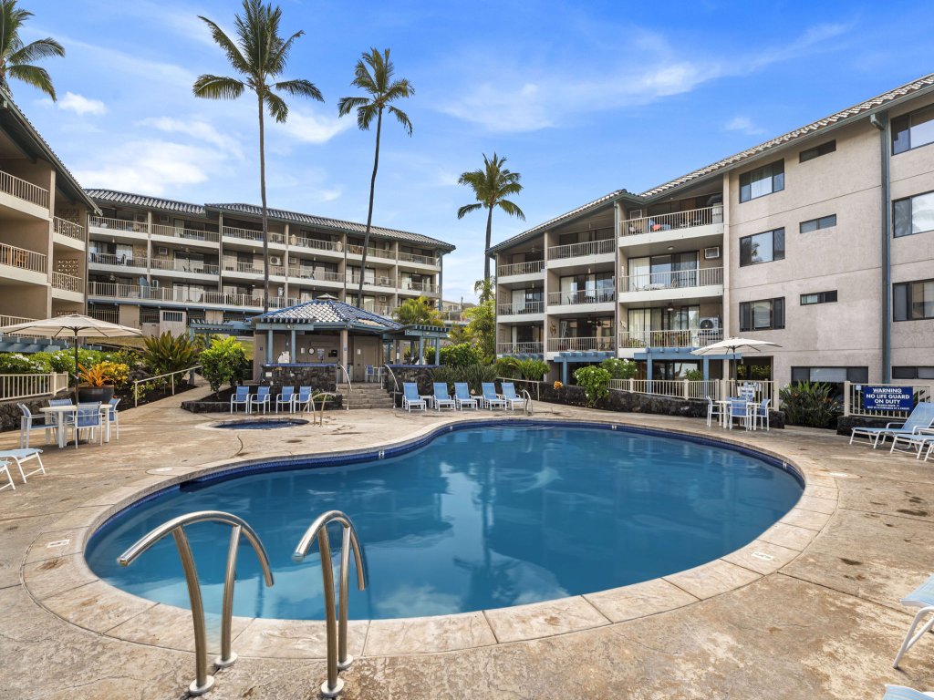 Kona Reef#B15 Vacation Rental in Kailua Kona - RedAwning