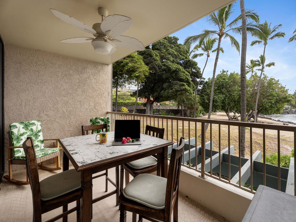 Kona Reef#B15 Vacation Rental in Kailua Kona - RedAwning