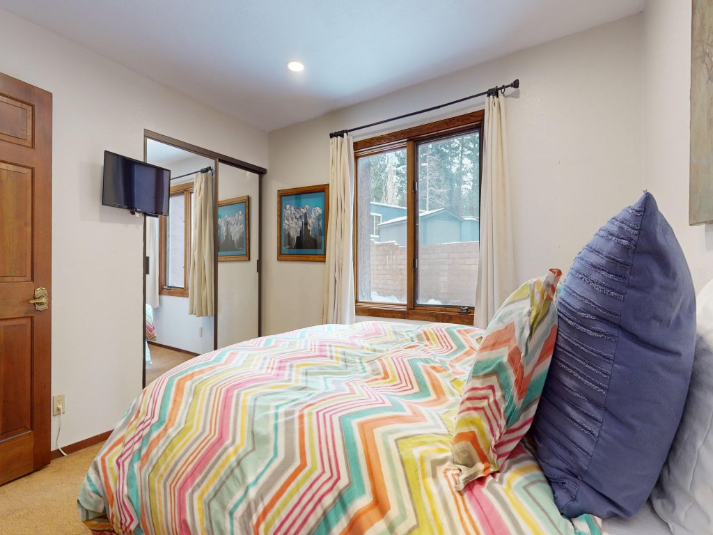 Woodlands #40 Vacation Rental in Mammoth Lakes - RedAwning