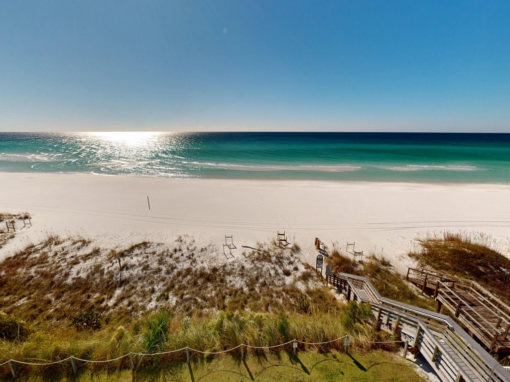 Beach House 401D Vacation Rental in Miramar Beach - RedAwning