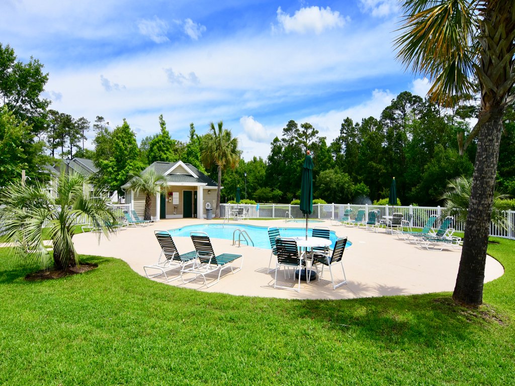53B Blue Wedge at True Blue Vacation Rental in Pawleys Island - RedAwning