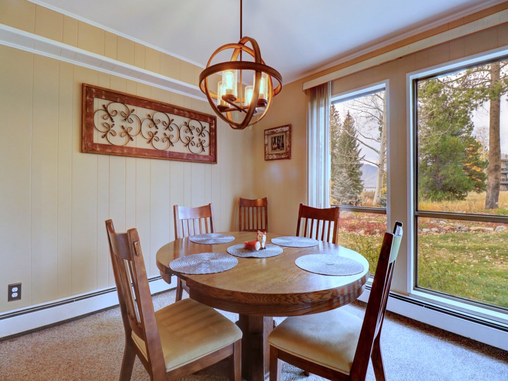 A105 Lake Cliffe Vacation Rental in Dillon - RedAwning