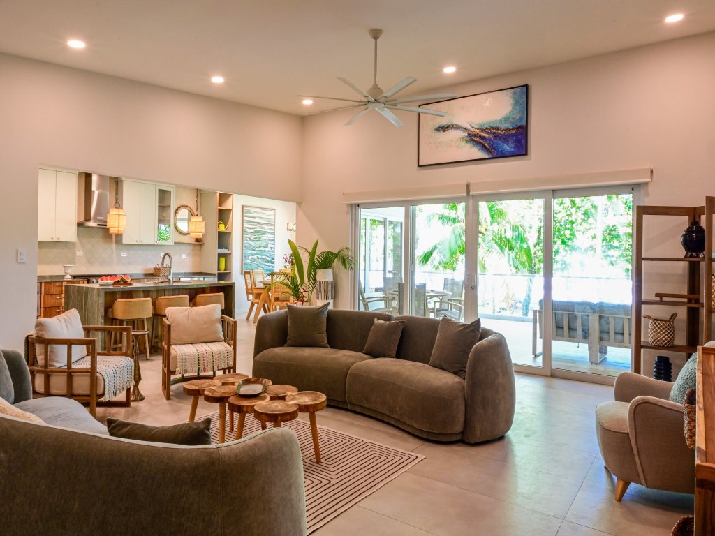 Esterillos Lote Vacation Rental - RedAwning