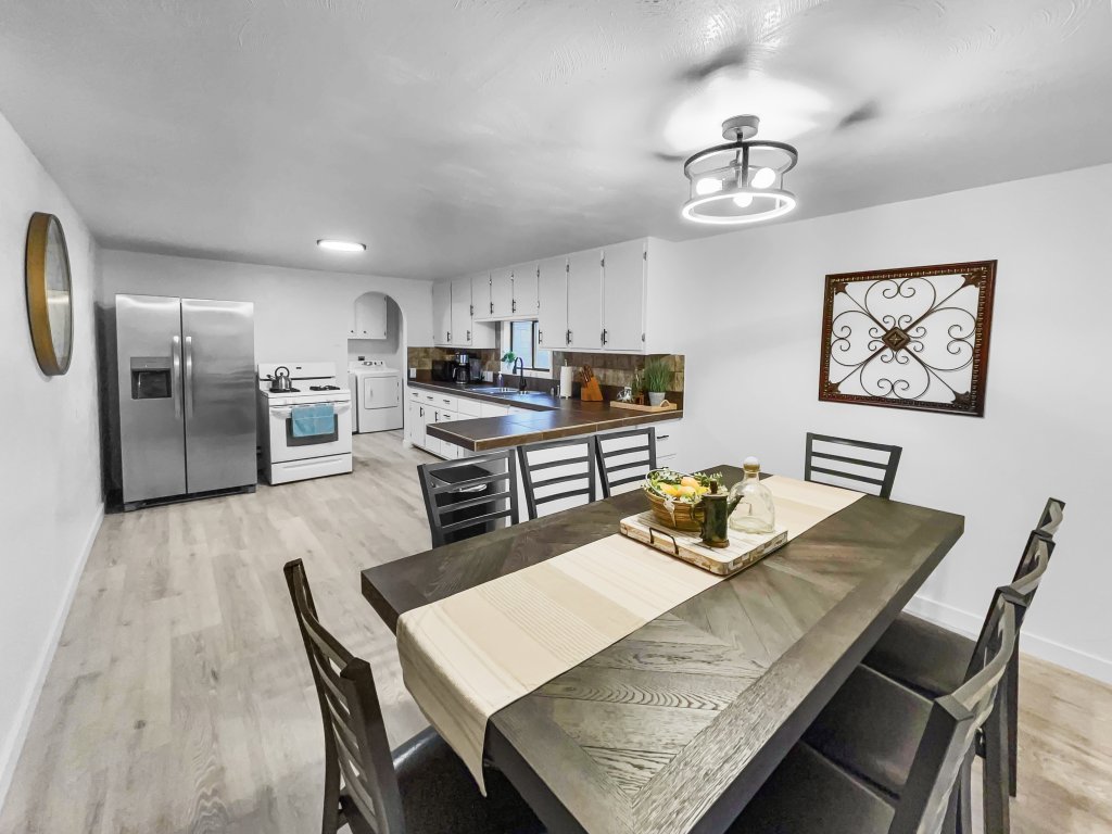 Sparn Mountain Hideaway Vacation Rental in Grand Junction - RedAwning