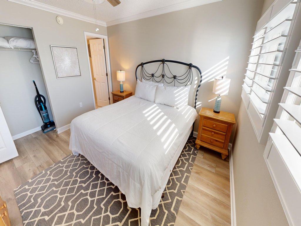Beach House 202A Vacation Rental in Miramar Beach - RedAwning
