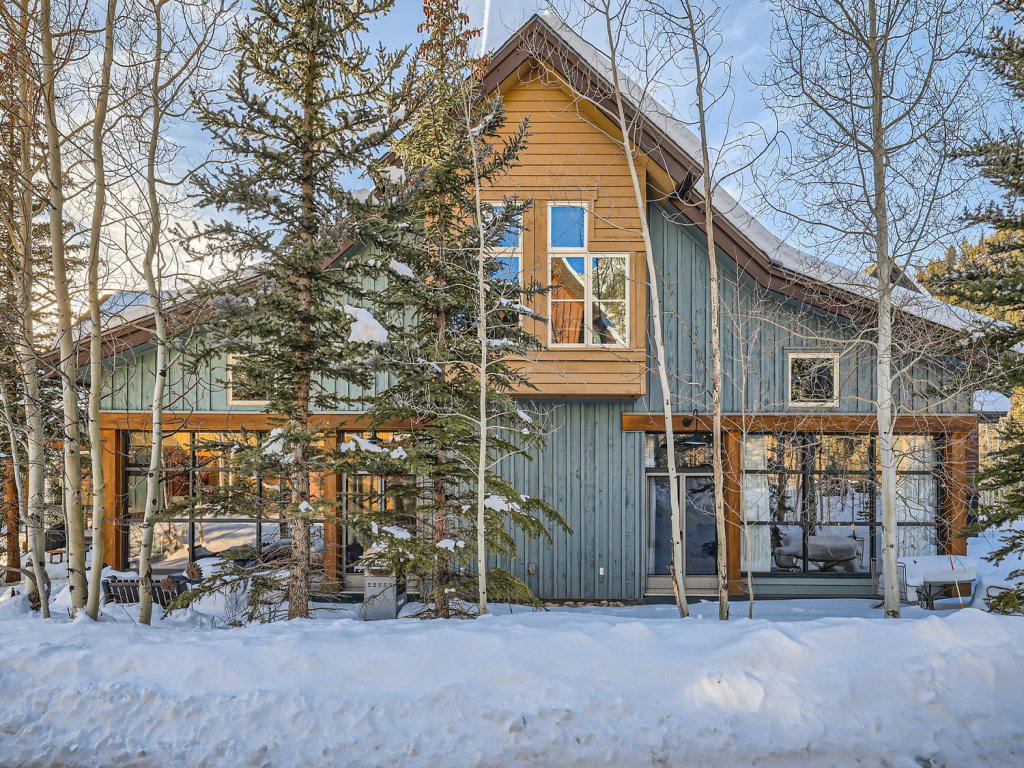 8712 Ski Tip Townhomes Vacation Rental in Keystone - RedAwning