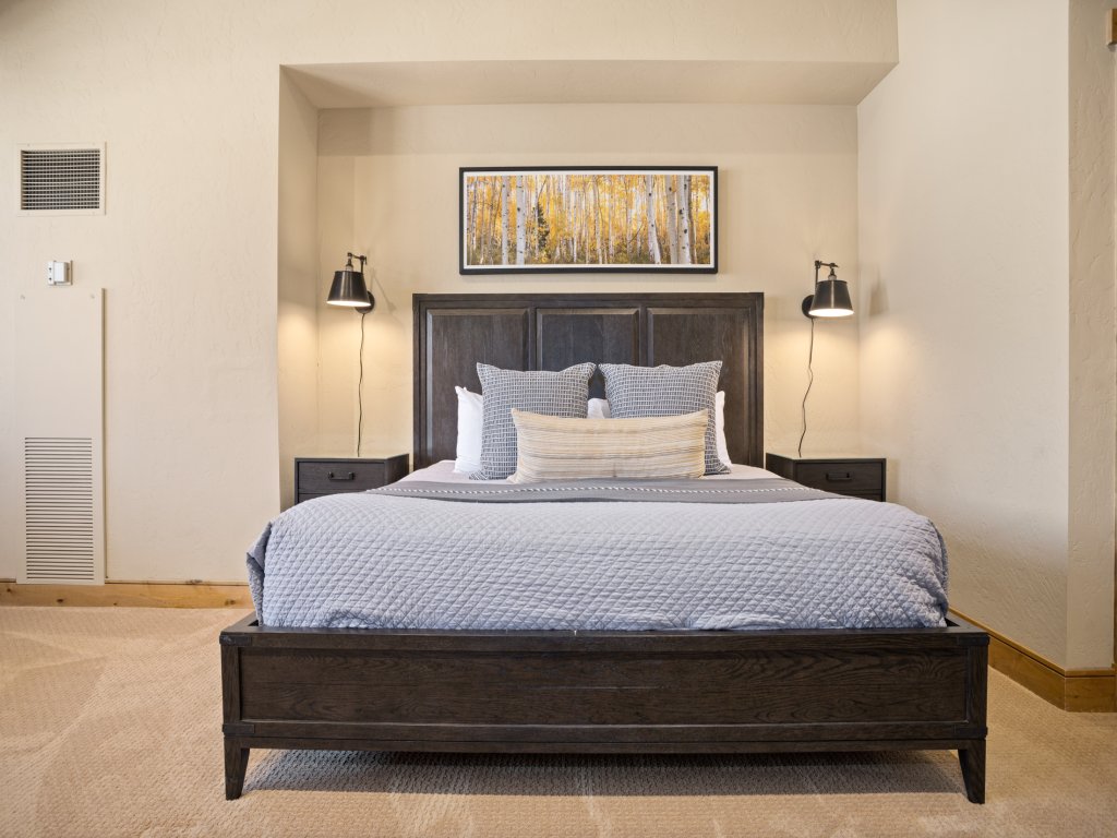 5 Bedroom Steamboat Grand - Penthouse 705 Vacation Rental in Steamboat Springs - RedAwning