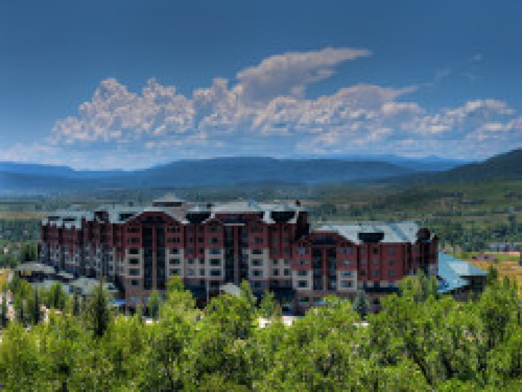 3 Bedroom/3 Bathroom - Steamboat Grand Vacation Rental in Steamboat Springs - RedAwning