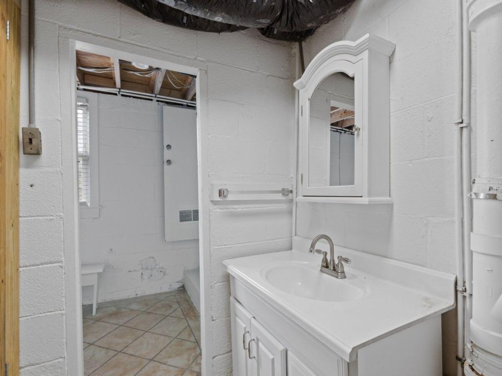 Sunset Shores Vacation Rental in North Carolina - RedAwning