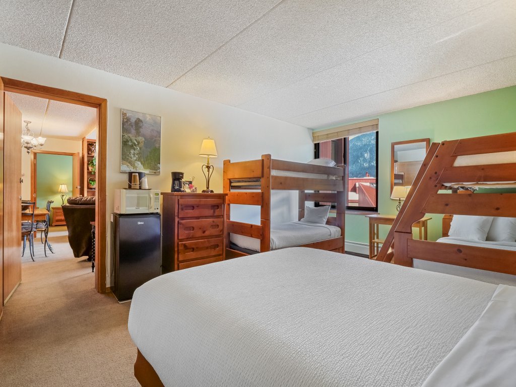 Village Square 2 Bedroom Condo #335/337/339 Vacation Rental in Copper Mountain - RedAwning