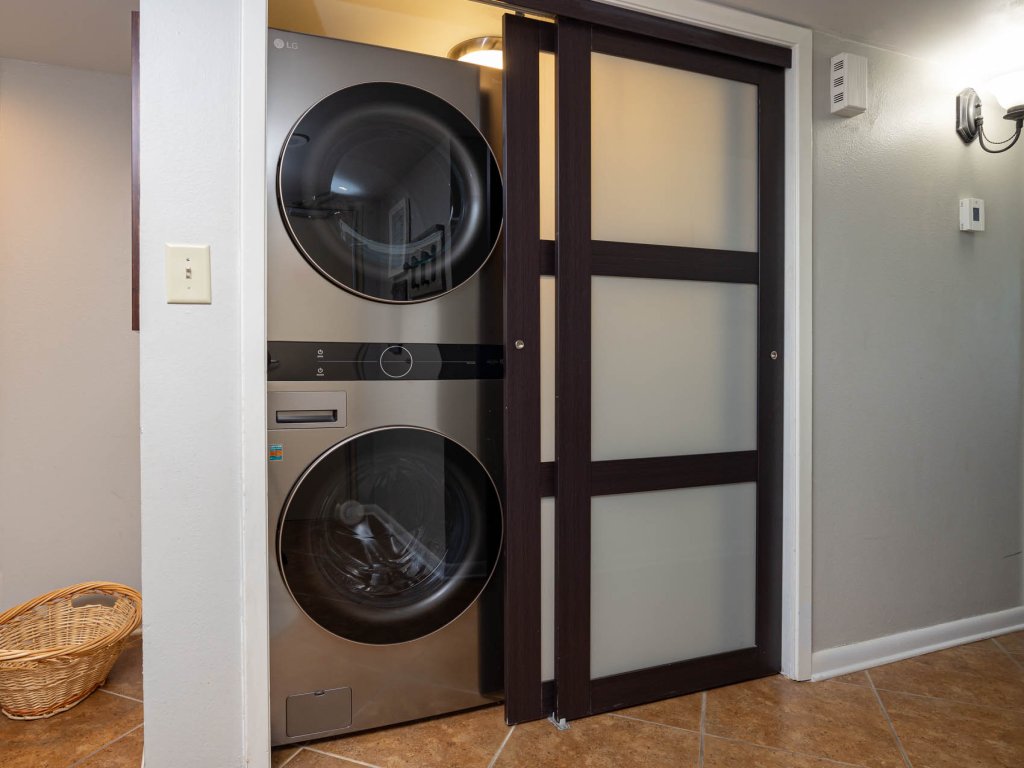 Phoenix II 2088 Vacation Rental in Orange Beach - RedAwning