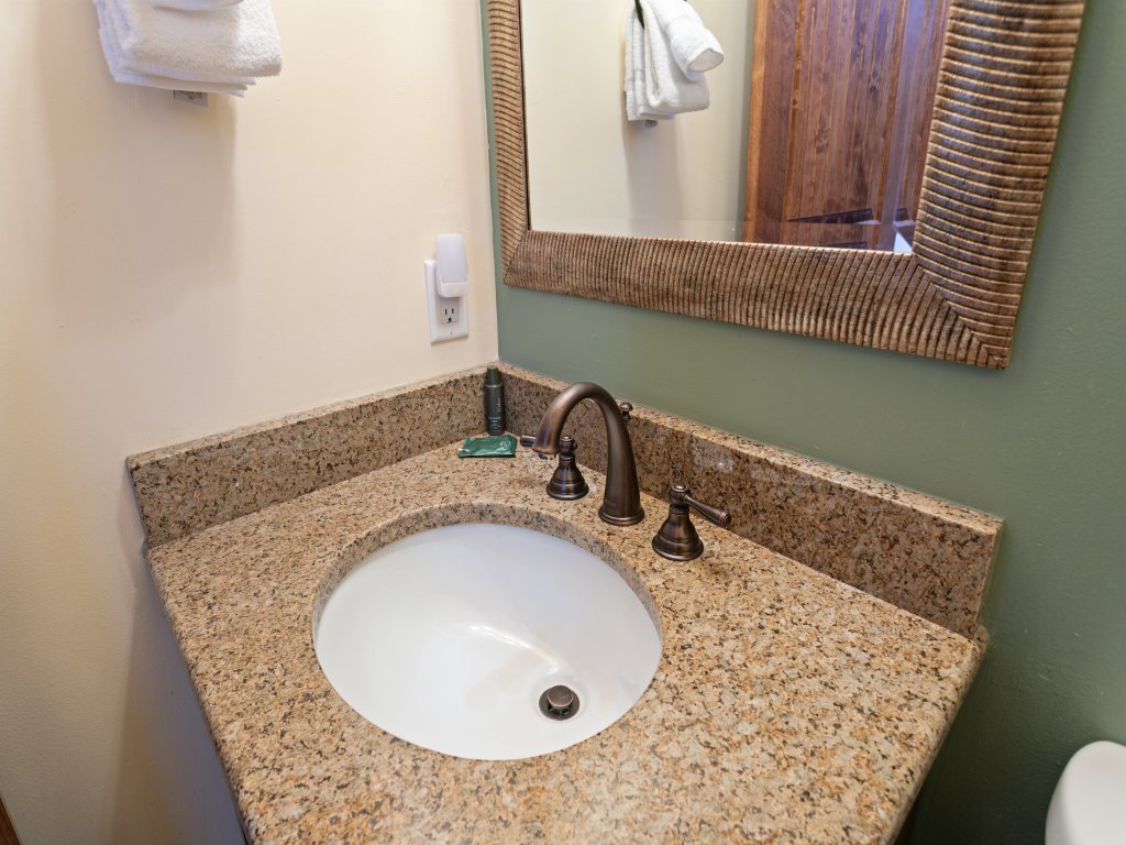 Ridgepoint - Three Bedroom with Spa #128 Vacation Rental in Park City - RedAwning